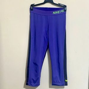 Nike Pro Leggings size S